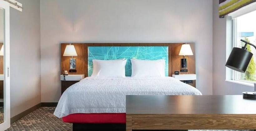 هتل Hampton Inn & Suites Manistee Waterfront