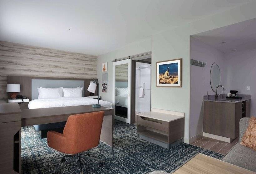 هتل Hampton Inn & Suites Manistee Waterfront