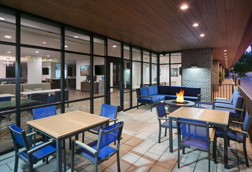 فندق Hampton Inn Towson Downtown