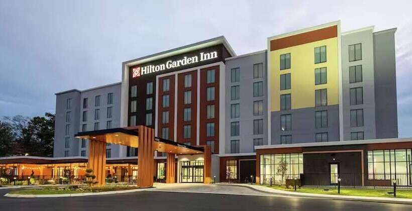 فندق Hilton Garden Inn Pensacola Downtown