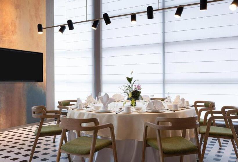 ホテル Home2 Suites By Hilton Guiyang Airport