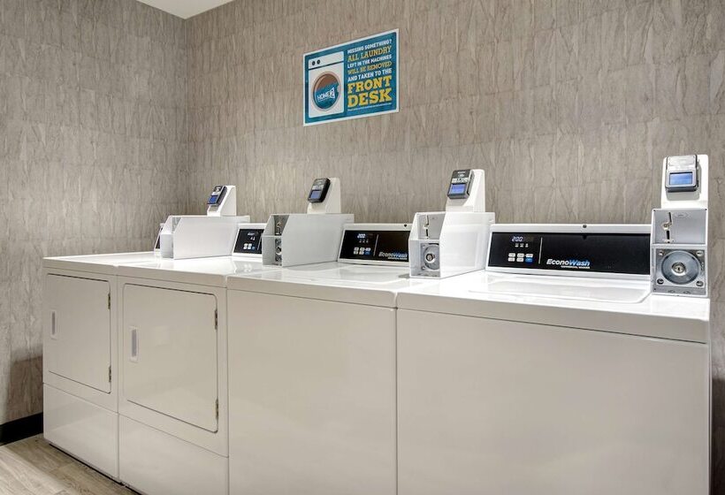 هتل Home2 Suites By Hilton Las Vegas North