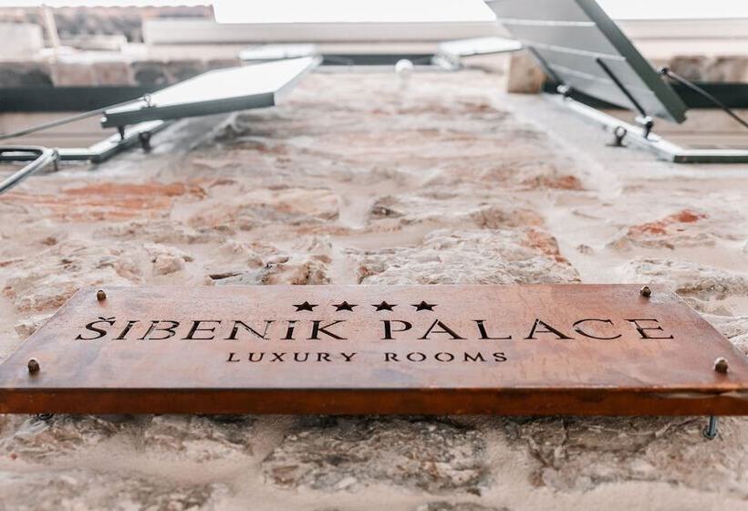 هتل šibenik Palace