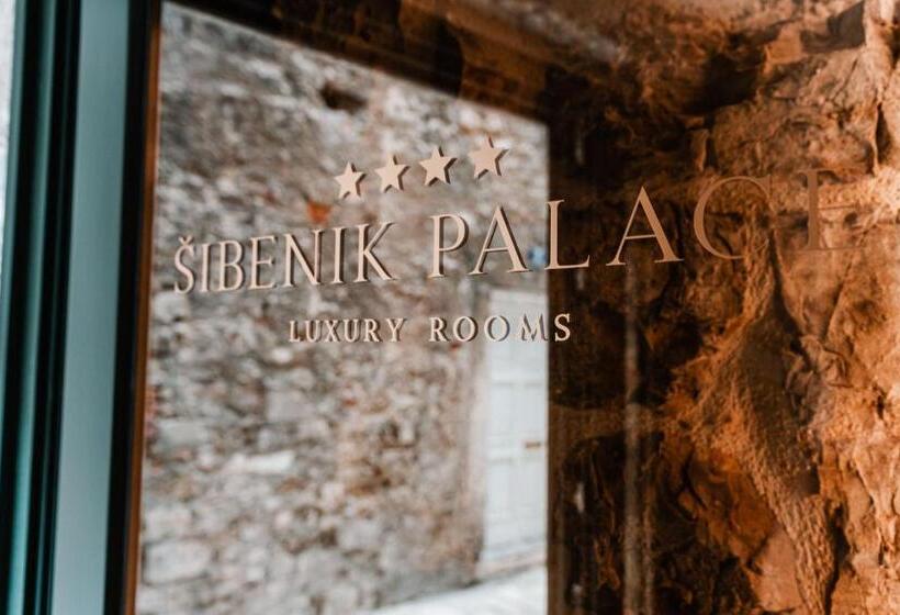 هتل šibenik Palace