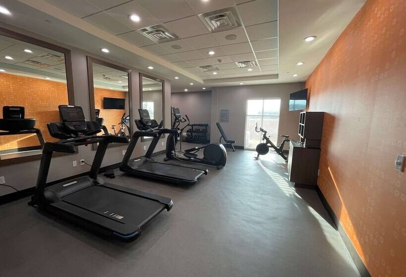 هتل La Quinta Inn & Suites By Wyndham Sulphur Lake Charles