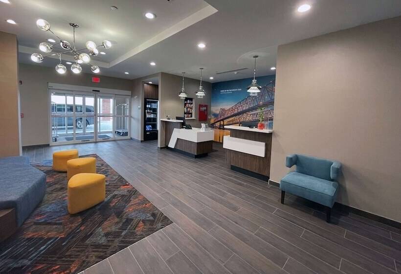 هتل La Quinta Inn & Suites By Wyndham Sulphur Lake Charles