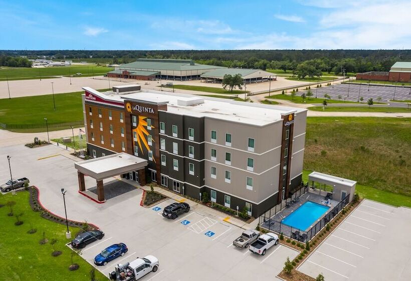 هتل La Quinta Inn & Suites By Wyndham Sulphur Lake Charles