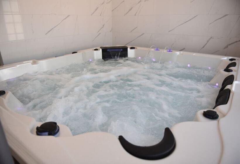 هتل Hôtel Normandie Spa