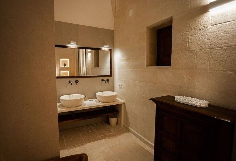 فندق ريفى Masseria Torleanzi   Wine Relais