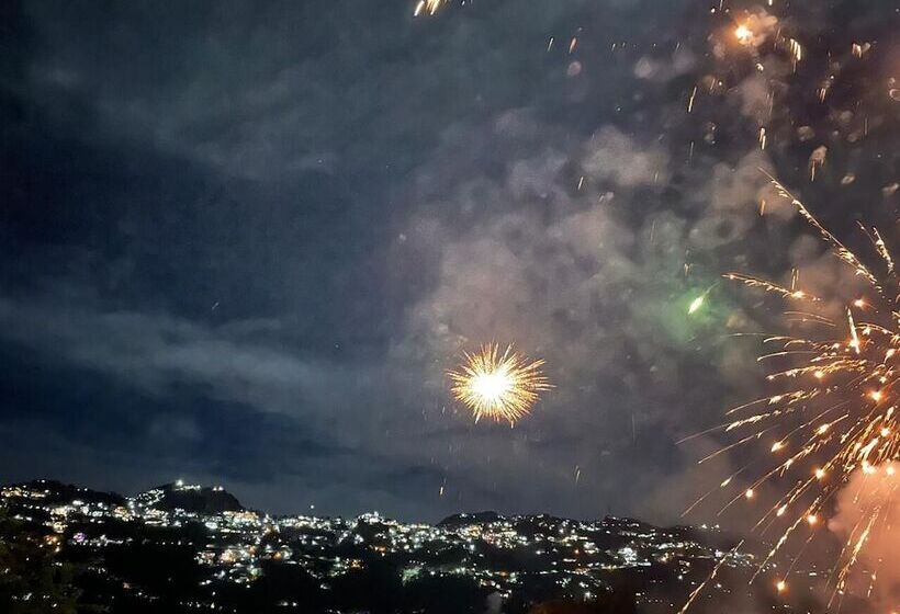 هتل Saiva Hill Resort
