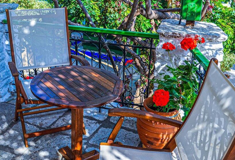 هتل Symi Garden Studios