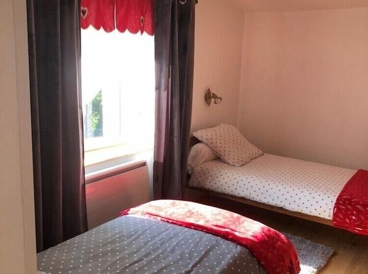 פנסיון A La Fontaine Fleurie