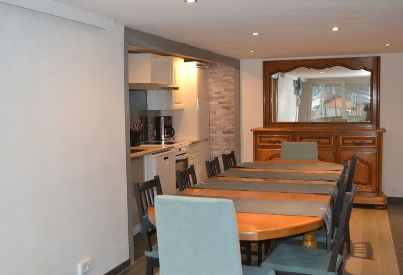 פנסיון A La Fontaine Fleurie