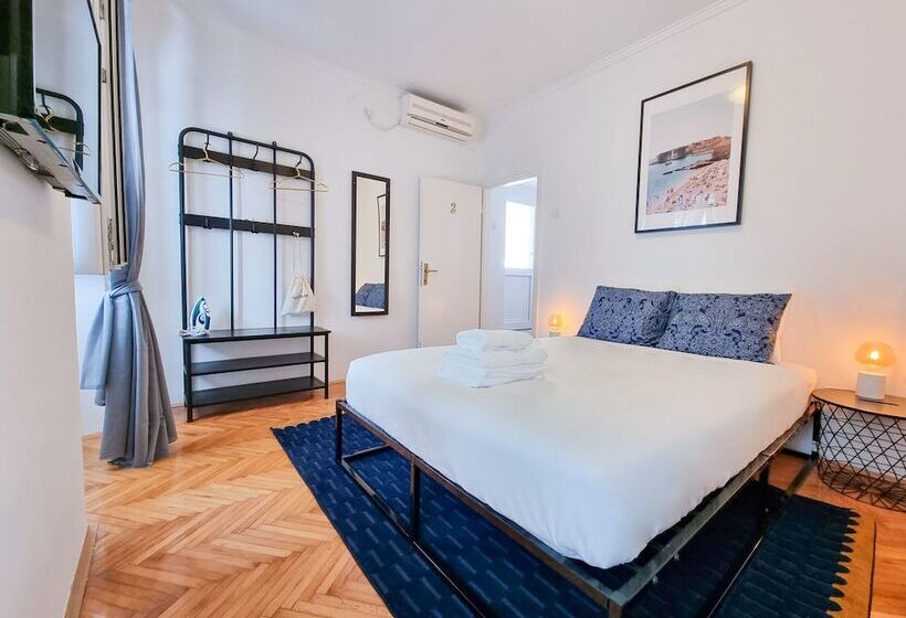 펜션 De Spot Guest House