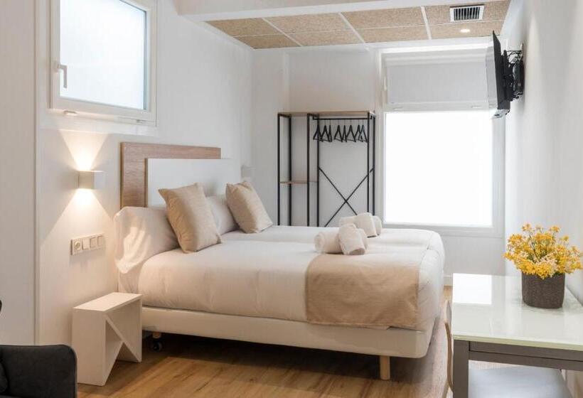 پانسیون Elegant Rooms Lasarte