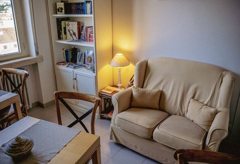 پانسیون S Ard Guest House Sassari