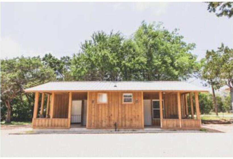 리조트 Mystic Quarry