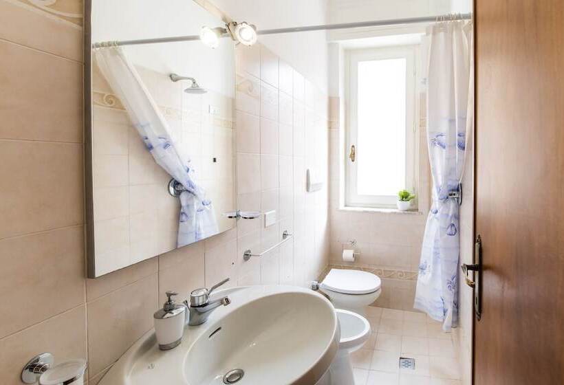 تختخواب و صبحانه Casa Fubis