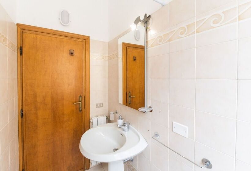 تختخواب و صبحانه Casa Fubis