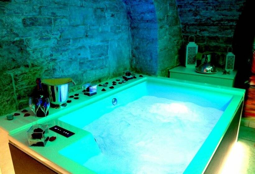 تختخواب و صبحانه Rubis Relais & Spa