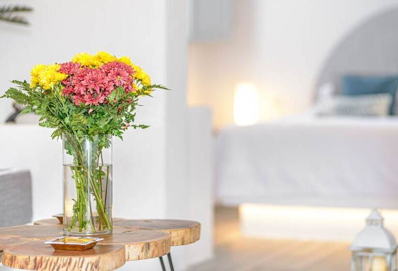 هتل Amoramelia Suites