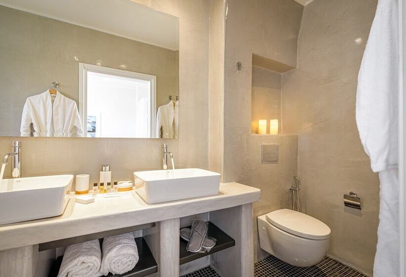 هتل Amoramelia Suites