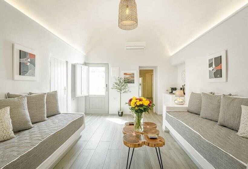 هتل Amoramelia Suites