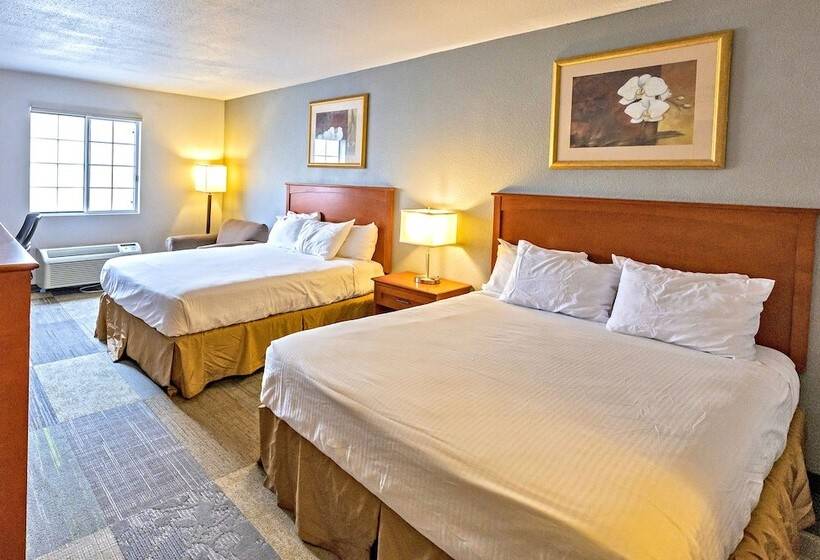 هتل Coratel Inn By Jasper Iowa Fairfield