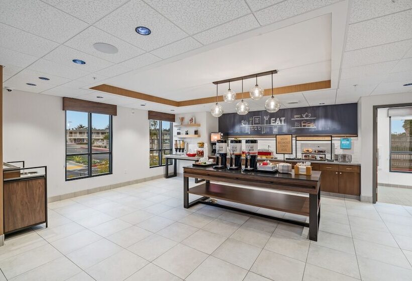 فندق Hampton Inn Morro Bay