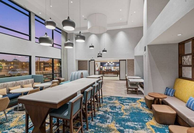 ホテル Hampton Inn Morro Bay