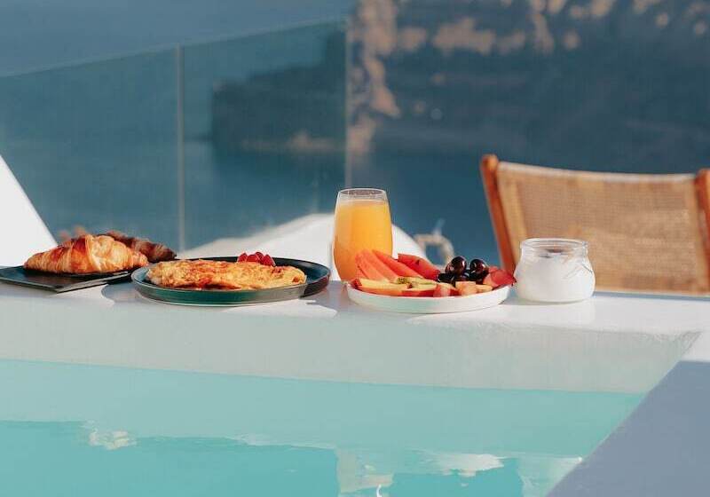 هتل Nelya Suites