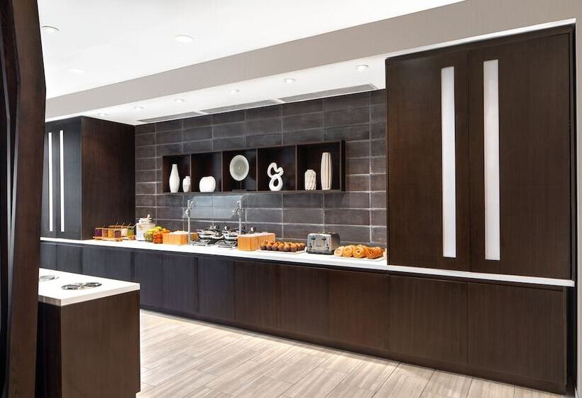هتل Springhill Suites By Marriott Columbia Near Fort Jackson