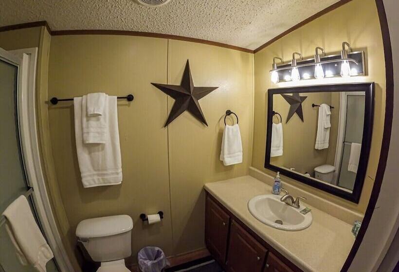 ホテル Waterfront Lodge   4 Bedroom Lodge By The Lodges At Fossil Creek