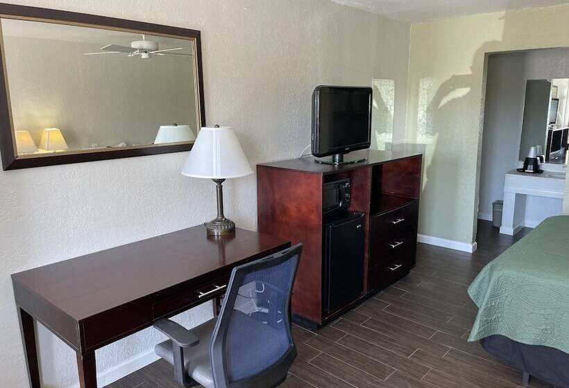 مُتل Del Rio Inn