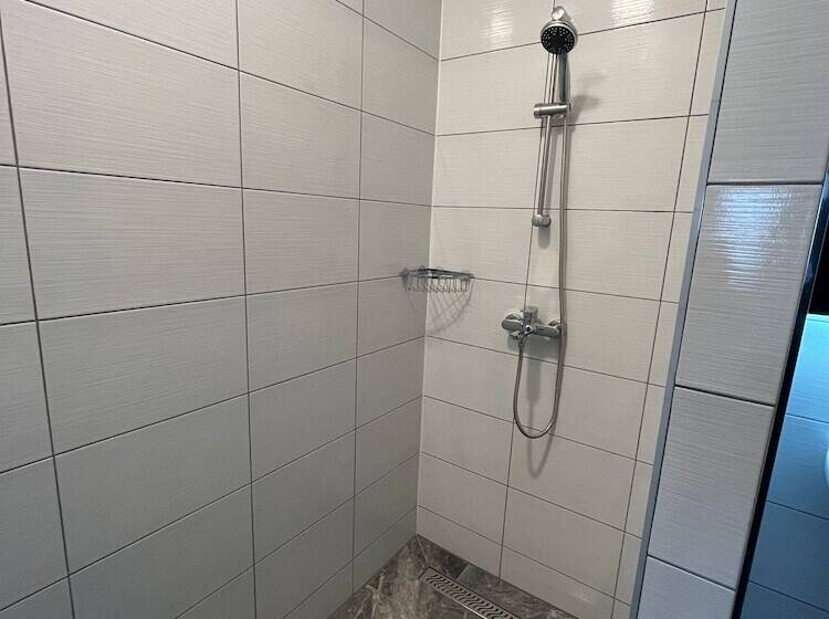 بنسيون Rooms Jelak