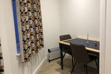 اقامتگاه Captivating 1 Bed Apartment In Southampton