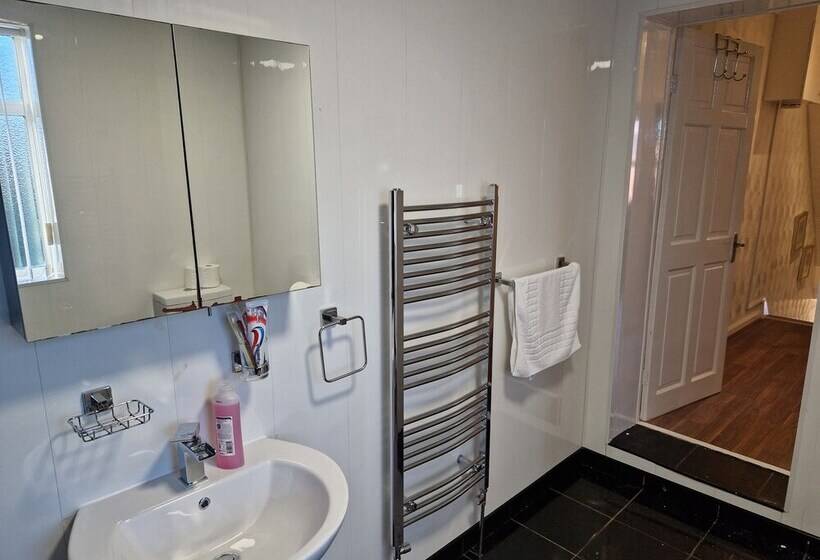 Резиденция Chester Le Street S Diamond 3 Bed House