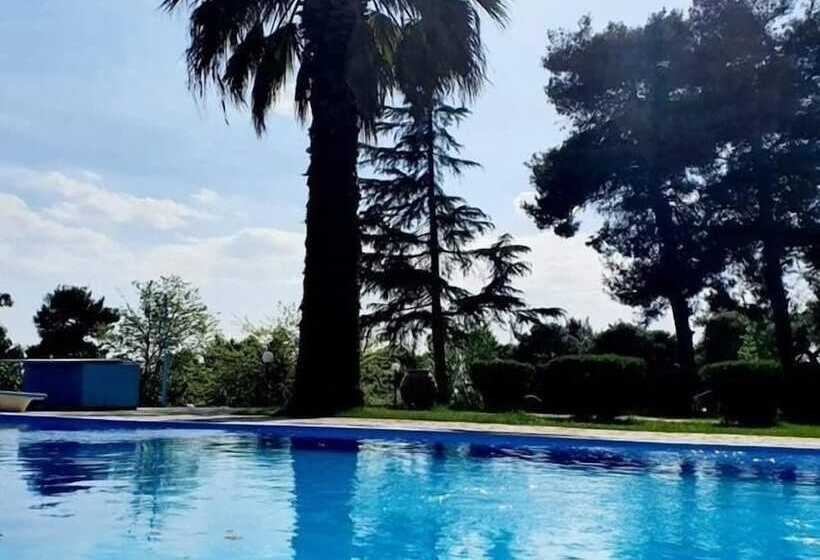 דירת נופש Remarkable 2 Bed House In Varnavas