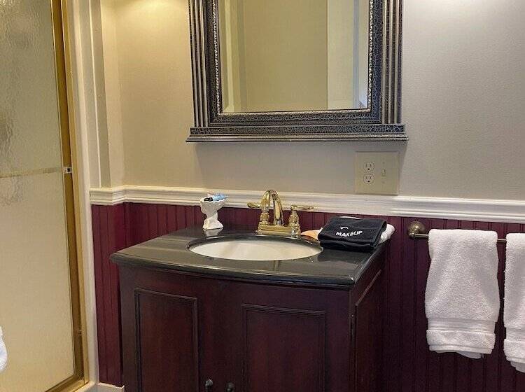 The Sautee Inn Bed & Breakfast