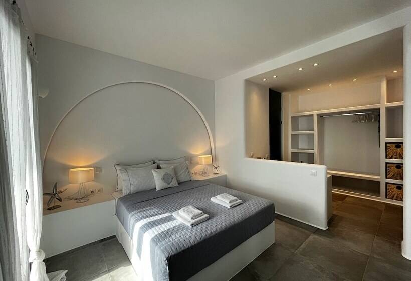 Alexander Suites