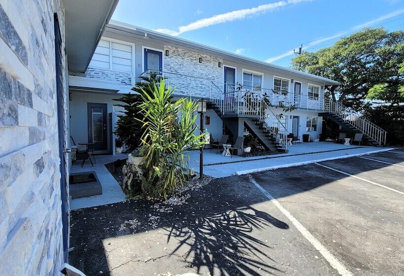 Beachway Inn