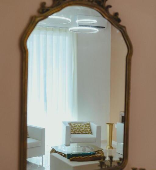 تختخواب و صبحانه Tiziana S House