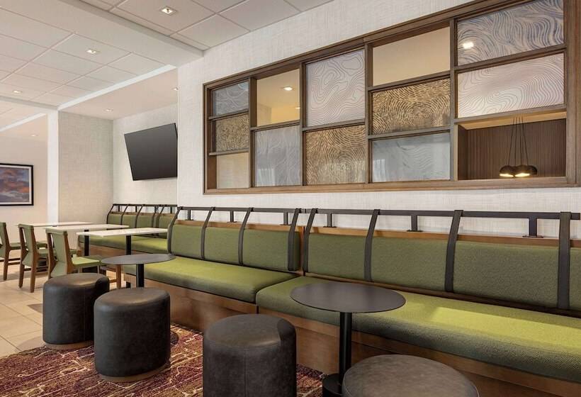 هتل Hampton Inn Stockton, Ca