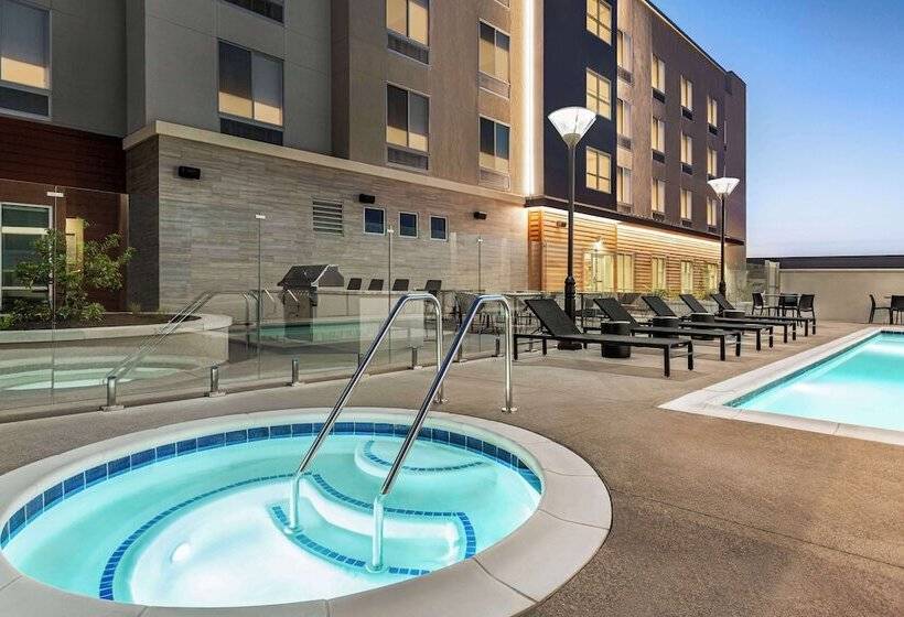 هتل Hampton Inn Stockton, Ca