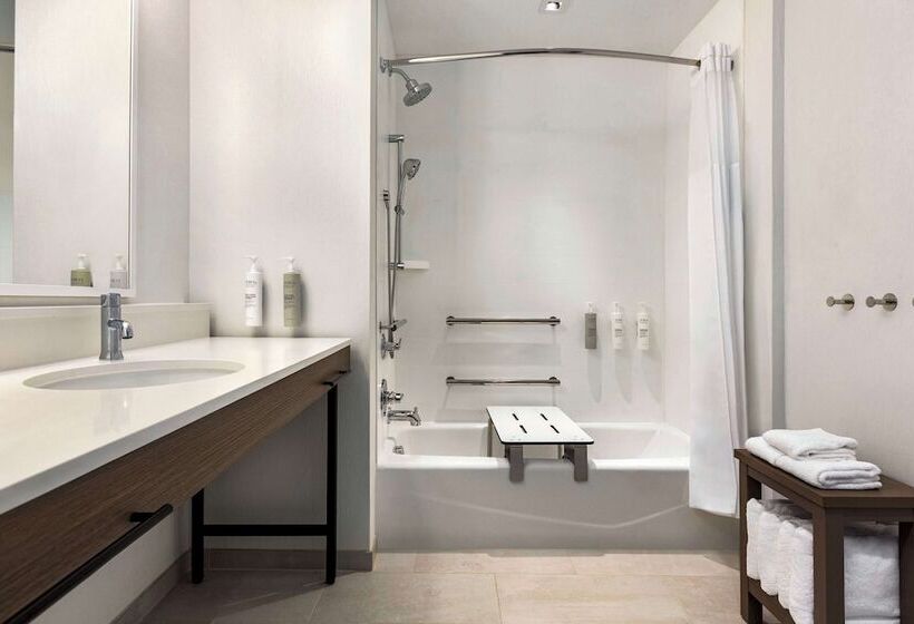 هتل Hampton Inn Stockton, Ca