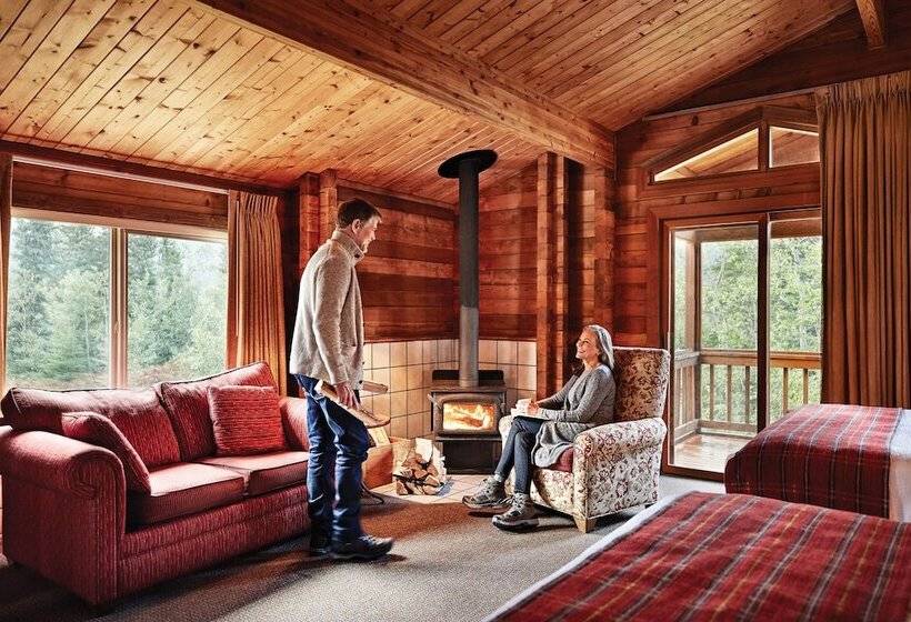 בית מלון כפרי Kenai Princess Wilderness Lodge