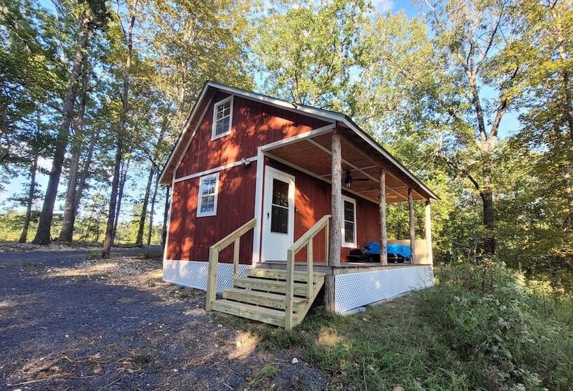 فندق Windstorm Cabin