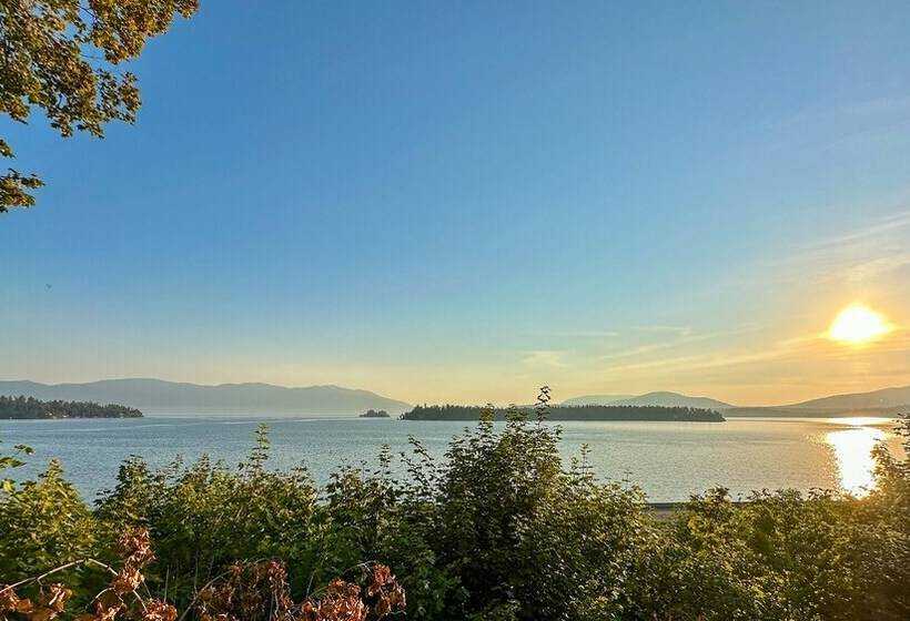 بنسيون Hidden Bear Retreat Center