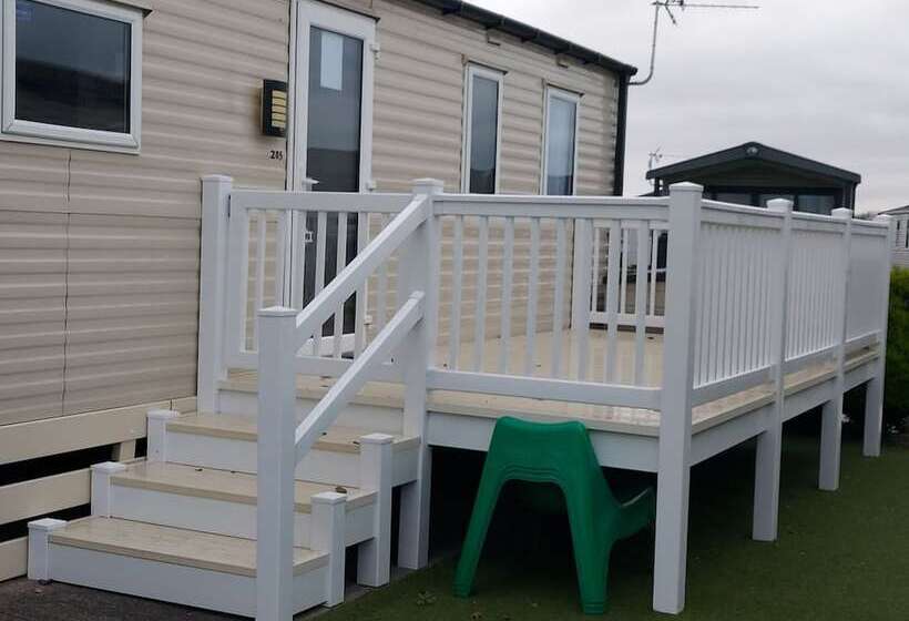 إقامة 205 Holiday Resort Unity 6 Berth Pet Friendly