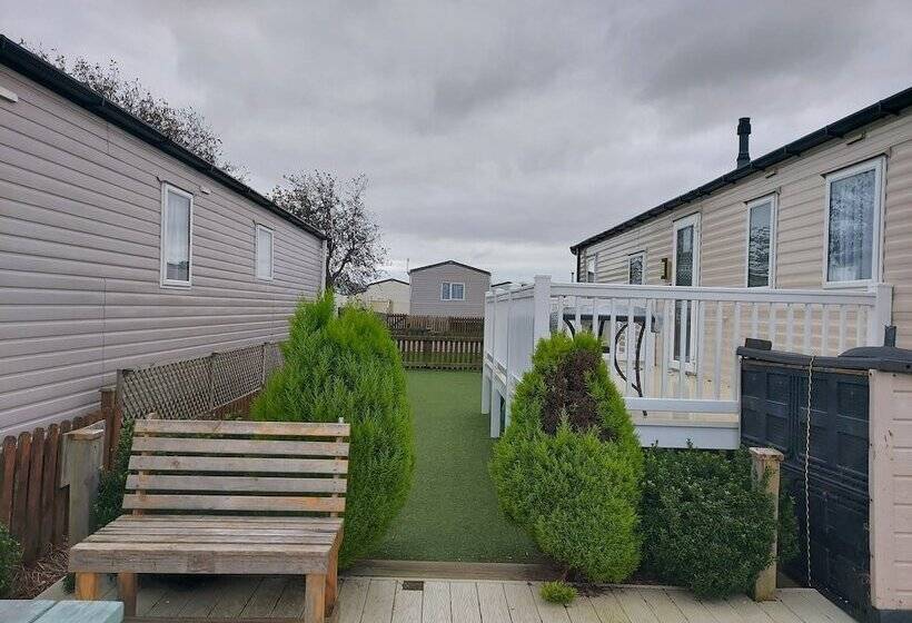 住所  205 Holiday Resort Unity 6 Berth Pet Friendly